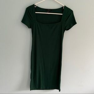 Green Squared Neck Bodycon Dress